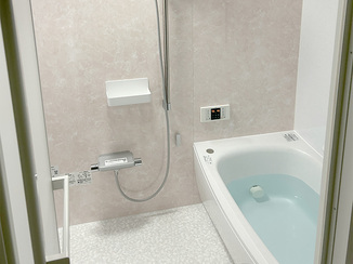 バスルームリフォーム マグネット収納が便利なお手入れ楽々バスルーム